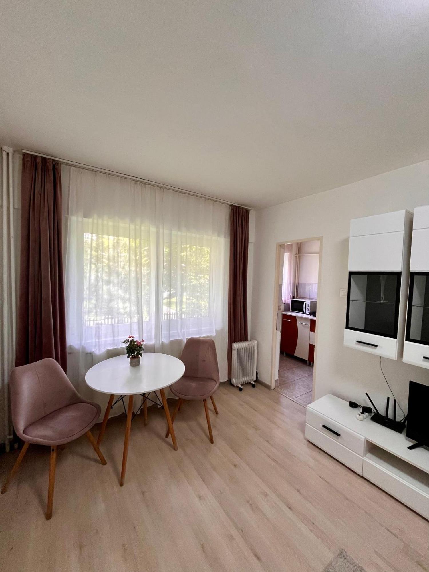 Focus Room Miercurea Ciuc Exterior foto